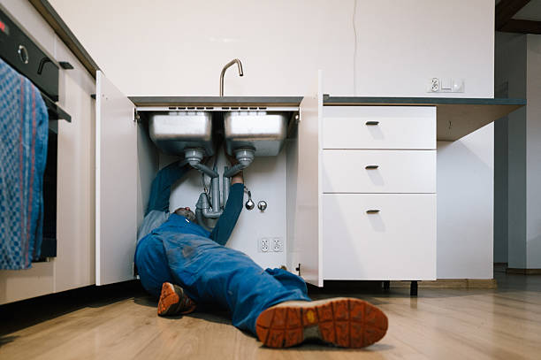 Professional Leak Detection technician working in Ashford, CT